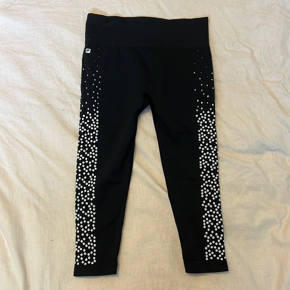 Fabletics athletic leggings (capri) - Picture 1 of 1